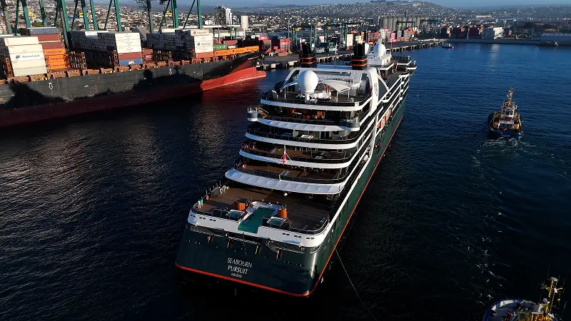 AGUNSA recibió al primer crucero de la temporada en San Antonio